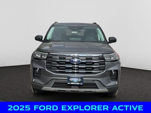 New 2025 Ford Explorer Active w/ Active Comfort Package image 8