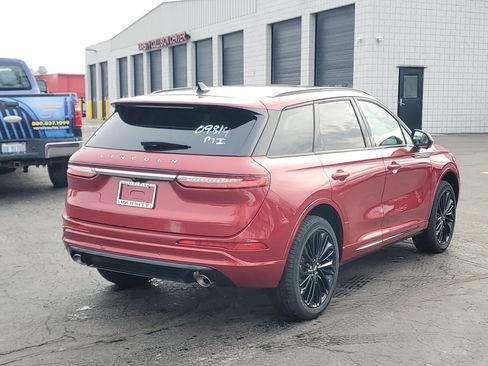 New 2026 Lincoln Corsair Premiere image 4