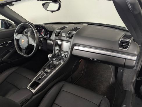 Used 2013 Porsche Boxster RWD image 19