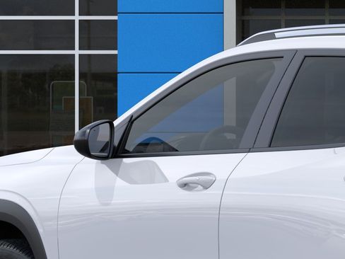New 2026 Chevrolet Trax ACTIV FWD image 13