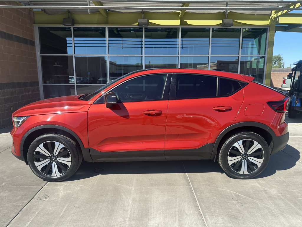 Used 2023 Volvo C40 P8 Recharge Plus AWD/4WD image 6