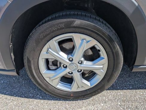 Certified 2024 Honda HR-V LX image 11