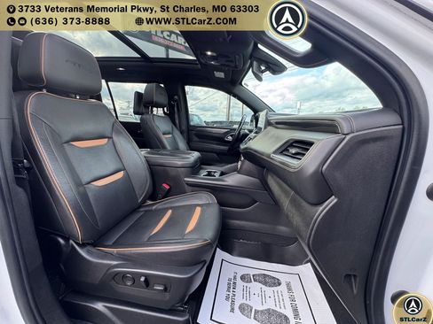 Used 2021 GMC Yukon XL AT4 w/ Rear Media and Nav Package AWD/4WD image 16