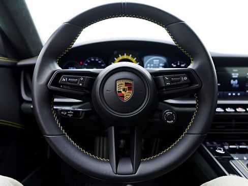 Used 2022 Porsche 911 GT3 image 52