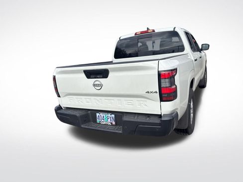 Used 2025 Nissan Frontier S w/ S Utility Package image 5