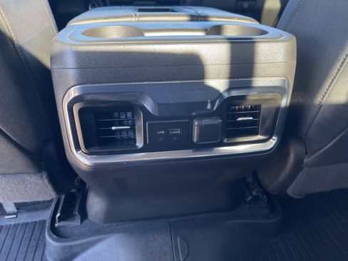 Used 2022 Chevrolet Silverado 1500 LTZ image 37