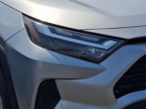 Used 2024 Toyota RAV4 LE image 8