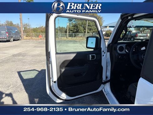 New 2026 Jeep Wrangler Sport AWD/4WD image 10