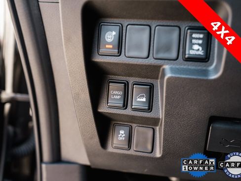 Used 2024 Nissan Frontier SV w/ Technology Package image 14