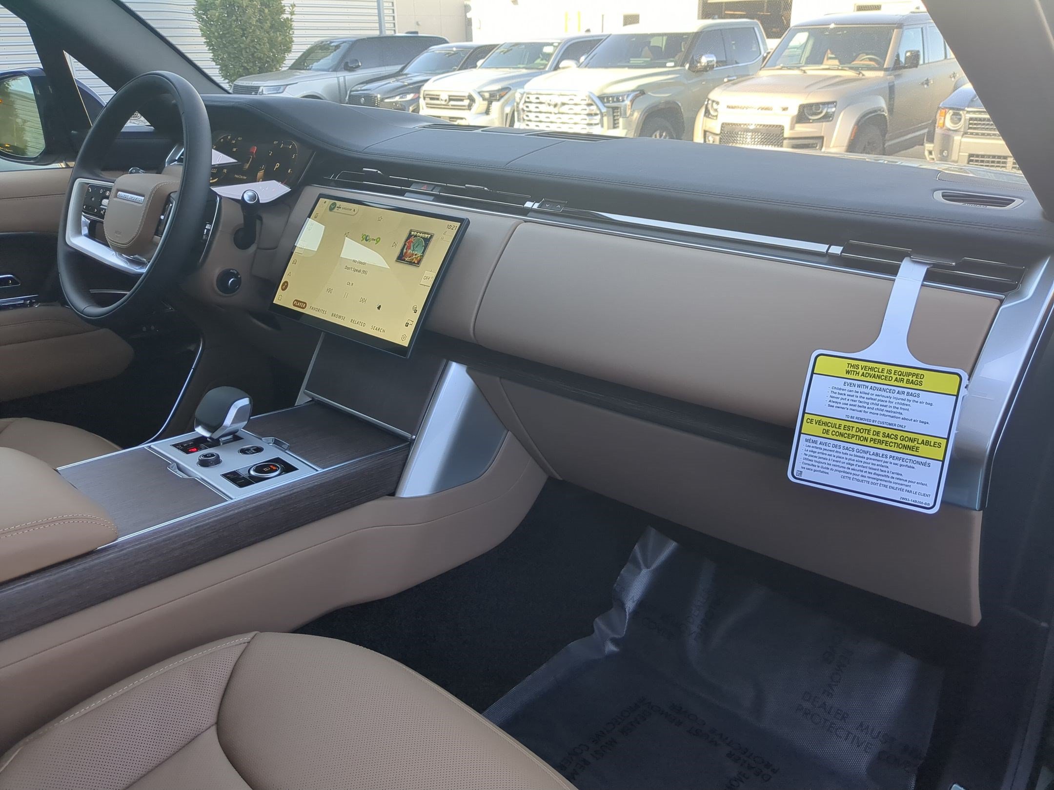 New 2027 Land Rover Range Rover SE AWD/4WD image 32