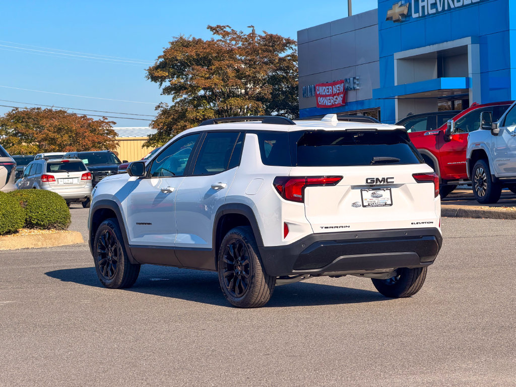 New 2027 GMC Terrain Elevation w/ Elevation Premium Package FWD image 5