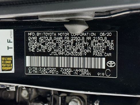 Used 2021 Toyota Prius LE image 12