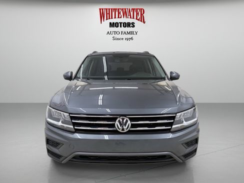 Used 2021 Volkswagen Tiguan SE w/ Panoramic Sunroof Package AWD/4WD image 6