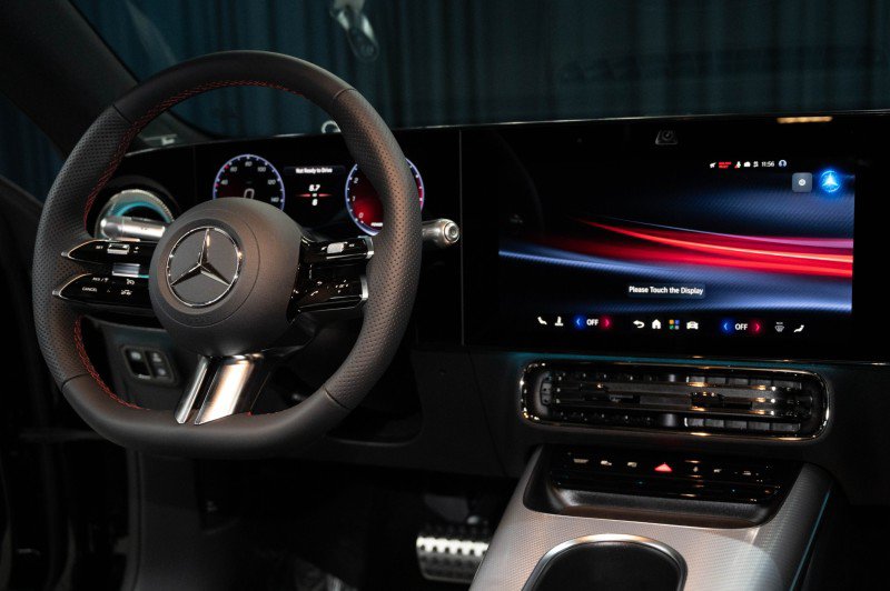 New 2027 Mercedes-Benz CLA 220 image 17