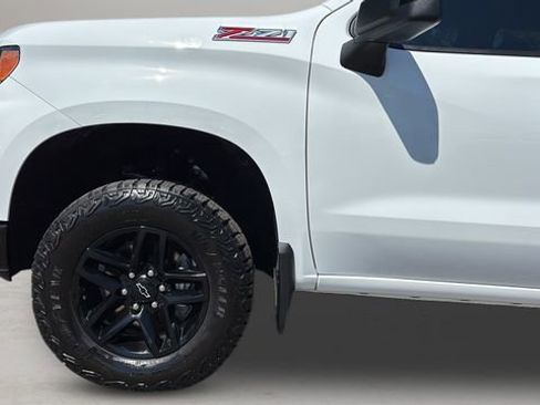Used 2024 Chevrolet Silverado 1500 LT Trail Boss w/ Protection Package image 33