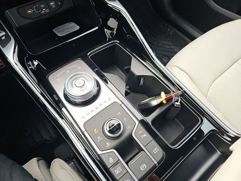 New 2026 Kia Sorento SX Prestige AWD/4WD image 17