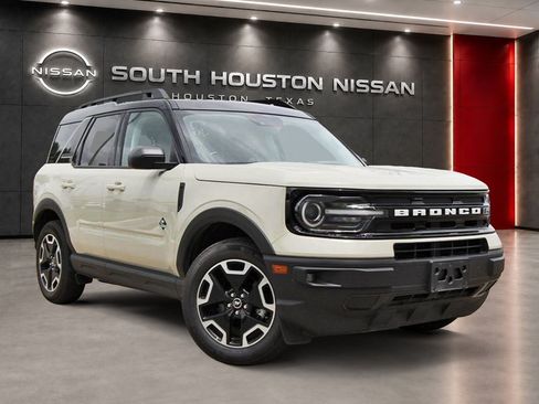 Used 2024 Ford Bronco Sport Outer Banks AWD/4WD image 1