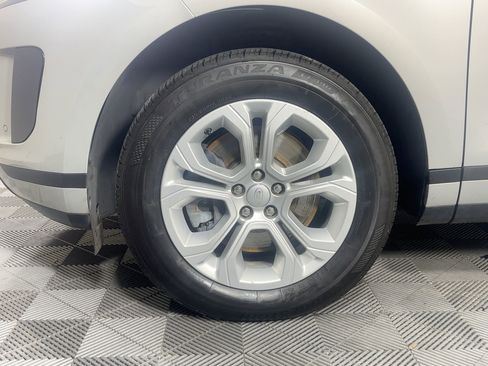 Used 2020 Land Rover Range Rover Evoque S image 31