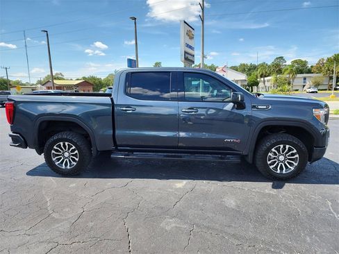 Used 2020 GMC Sierra 1500 AT4 w/ AT4 Premium Package image 4
