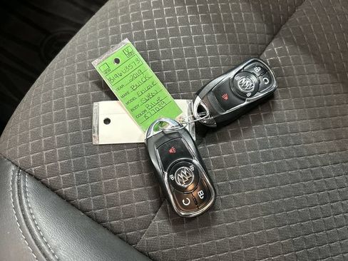 Used 2019 Buick Encore Preferred AWD/4WD image 18