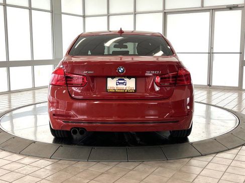 Used 2017 BMW 330i xDrive Sedan AWD/4WD image 6