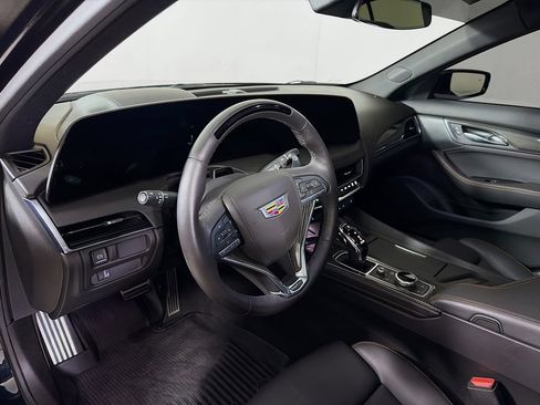 Certified 2025 Cadillac CT5 V w/ LPO, ONYX Package AWD/4WD image 10