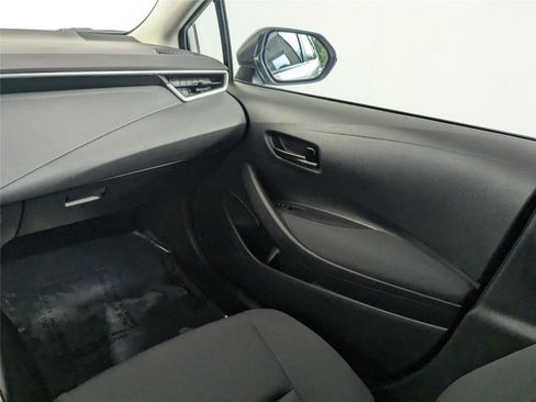 Certified 2023 Toyota Corolla LE image 9