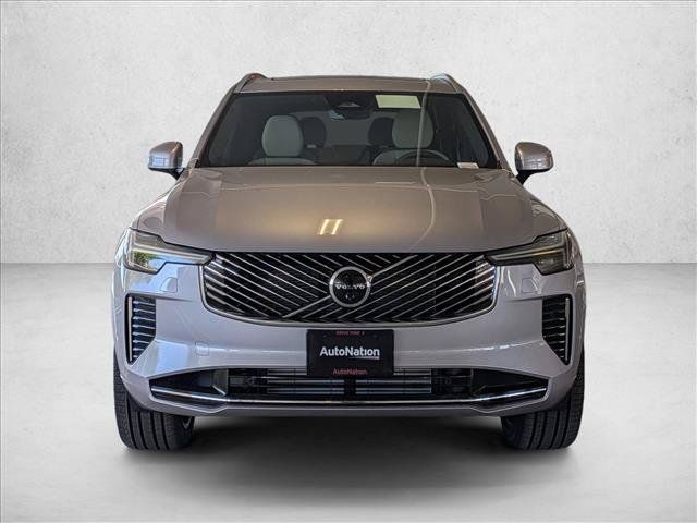 New 2026 Volvo XC90 T8 Plus w/ Protection Package AWD/4WD image 5