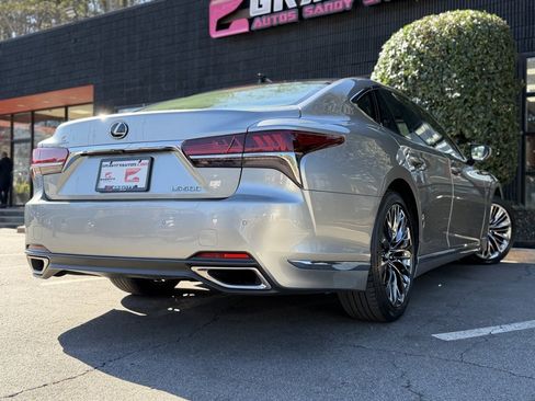 Used 2018 Lexus LS 500 w/ Interior Upgrade Package image 13