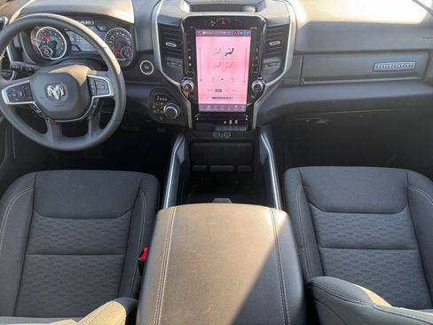 Used 2025 RAM 1500 Big Horn image 29