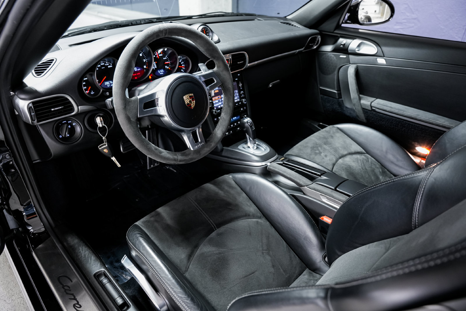 Used 2012 Porsche 911 Carrera GTS RWD image 9