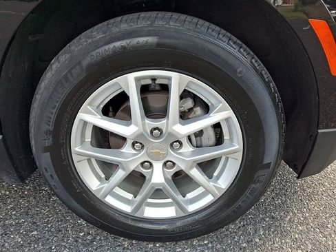 Used 2023 Chevrolet Equinox LT FWD image 8