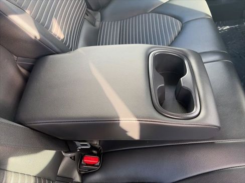 Used 2023 Toyota Camry SE image 13