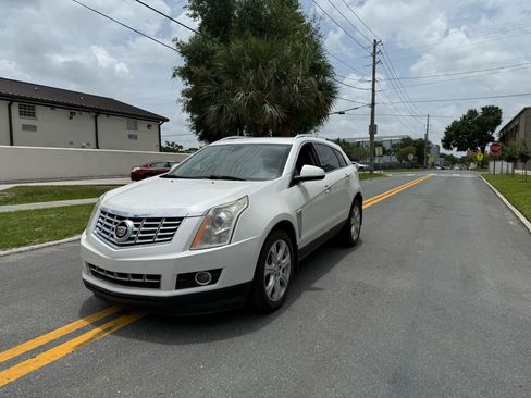 Used 2015 Cadillac SRX Performance w/ Driver Awareness Package image 2