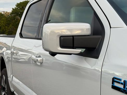 New 2025 Ford F150 Lightning Platinum AWD/4WD image 9