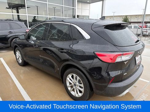 Used 2020 Ford Escape SE FWD image 4