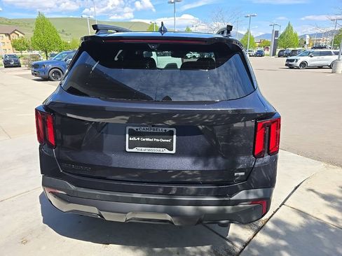 Used 2025 Kia Sorento SX Prestige AWD/4WD image 5
