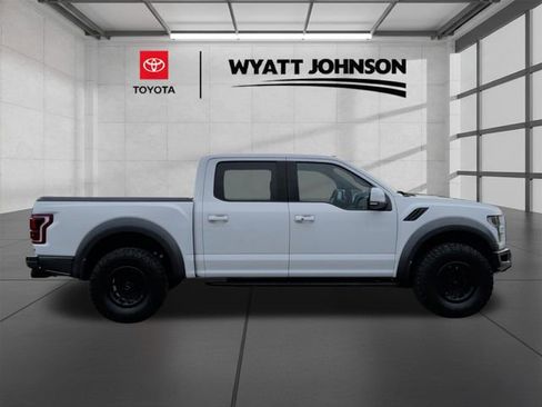 Used 2018 Ford F150 Raptor w/ Equipment Group 802A Luxury AWD/4WD image 6