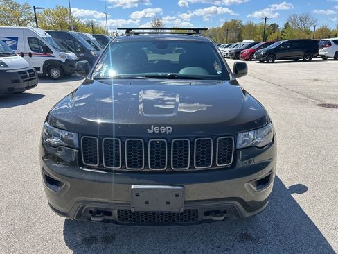 Used 2016 Jeep Grand Cherokee Laredo 75th Anniversary AWD/4WD image 2