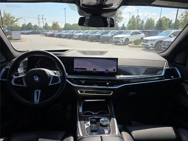 Used 2026 BMW X7 M60i AWD/4WD image 17