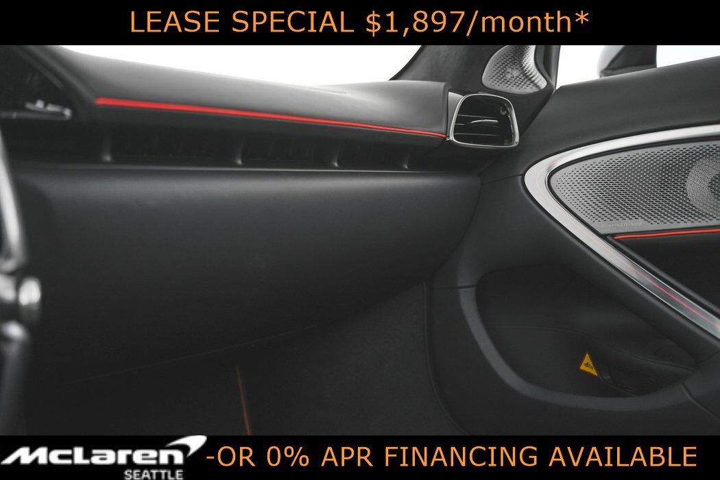 Used 2025 McLaren Artura Spider RWD image 23