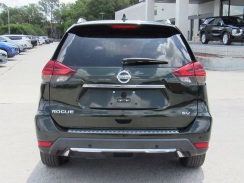 Used 2020 Nissan Rogue SV FWD image 4