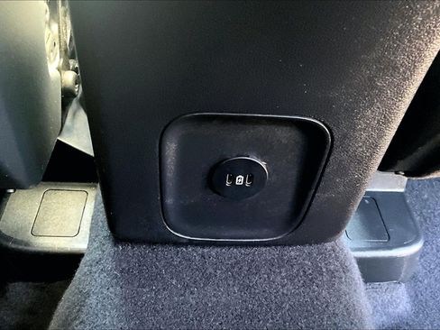 Used 2023 Ford Escape Active w/ Tech Pack #2 AWD/4WD image 33