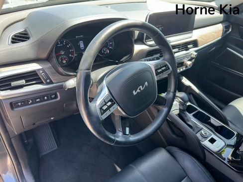 Certified 2022 Kia Telluride SX w/ Nightfall Edition Package AWD/4WD image 10