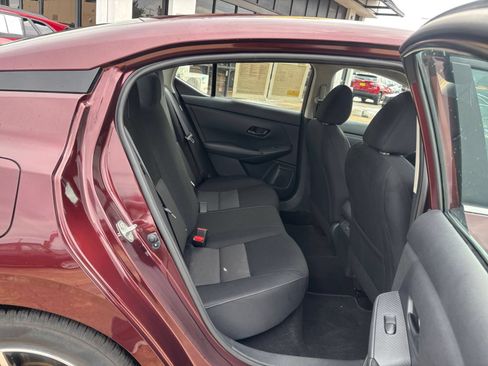 Used 2025 Nissan Sentra SV FWD image 23