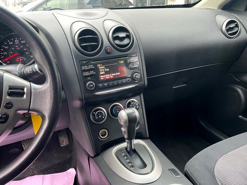 Used 2013 Nissan Rogue SV image 13