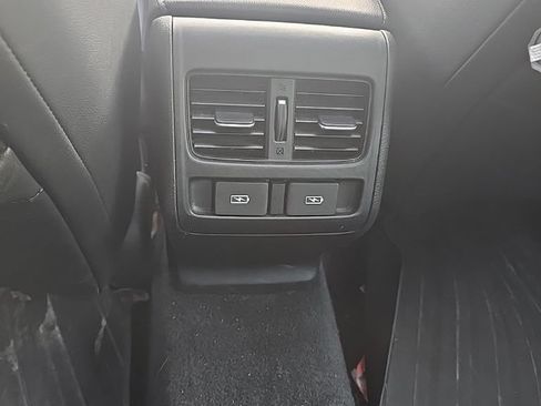 Used 2022 Honda Accord Touring image 25