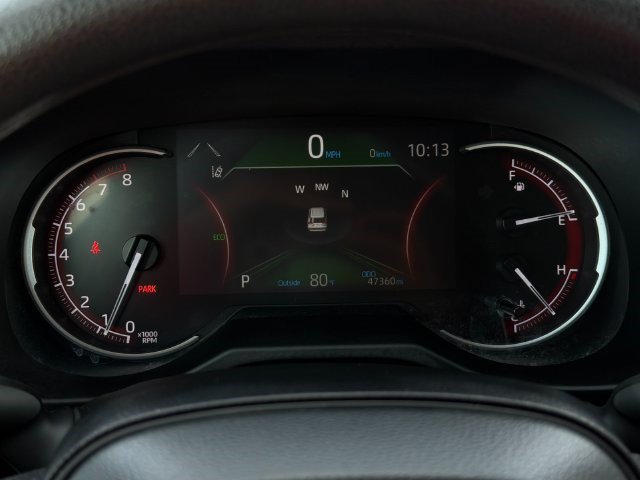 Certified 2025 Toyota RAV4 LE FWD image 26