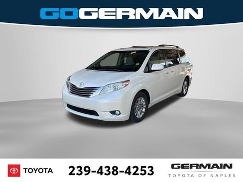 Used 2015 Toyota Sienna XLE Premium image 1