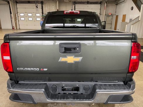 Used 2018 Chevrolet Colorado W/T w/ WT Convenience Package image 3